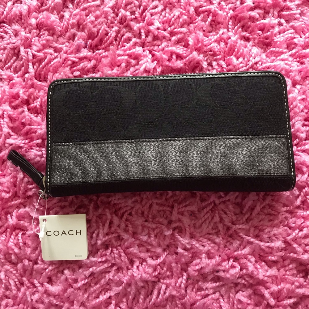 COACH BRAND NEW WITH TAGS WALLET